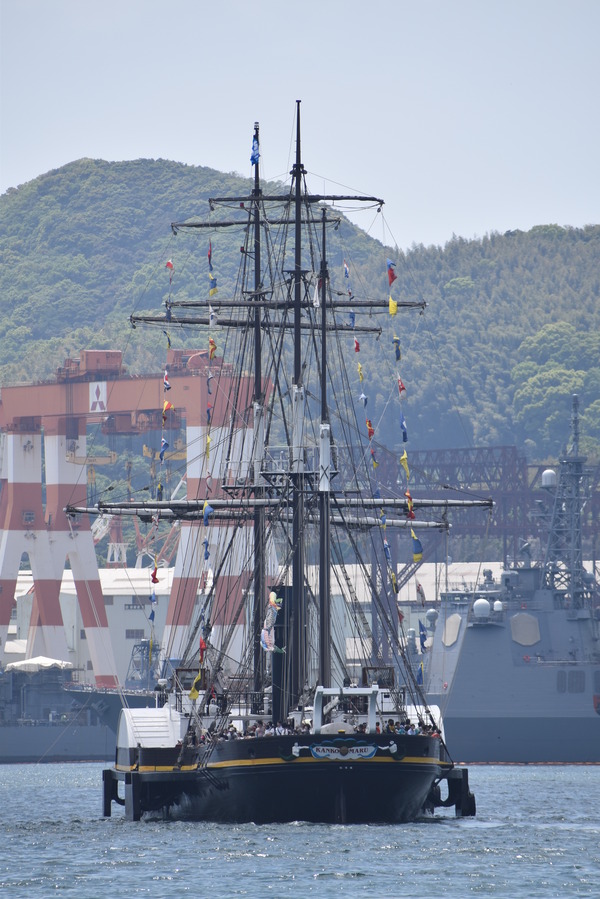 長崎帆船まつりと護衛艦 (14)