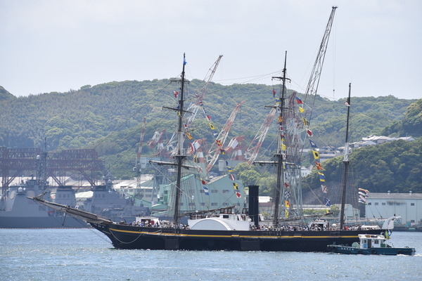長崎帆船まつりと護衛艦 (13)
