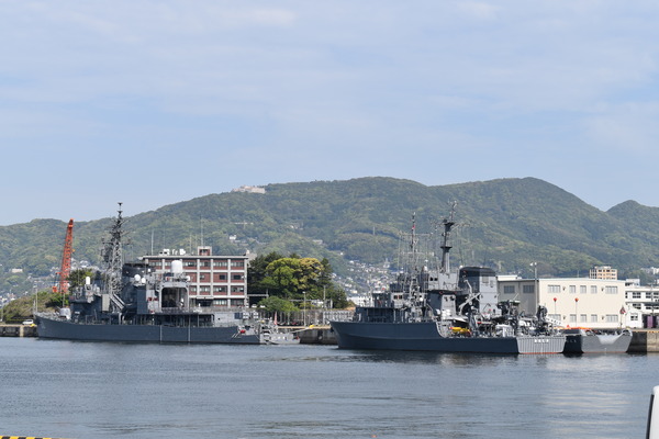 長崎帆船まつりと護衛艦 (1)