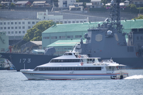 長崎帆船まつりと護衛艦 (41)