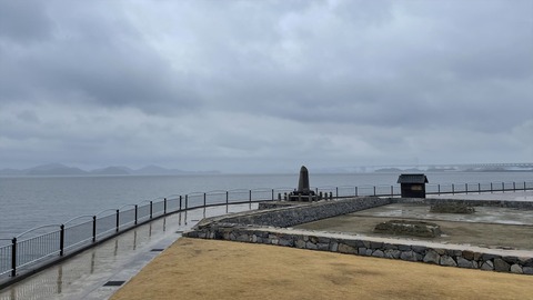 ゴールドタワー (1)_