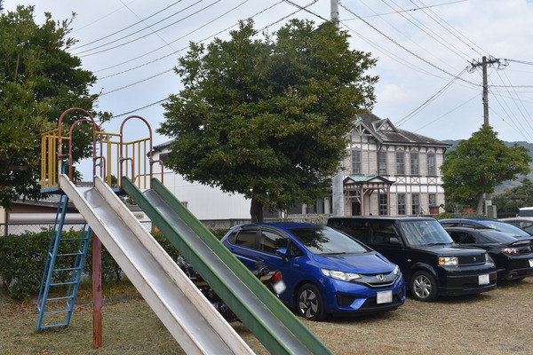 �컰ɩ��������Ż�Ź�ܴ� (85)