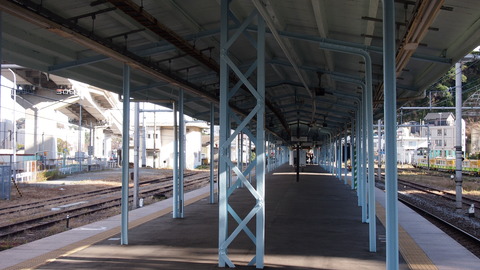 横須賀駅02