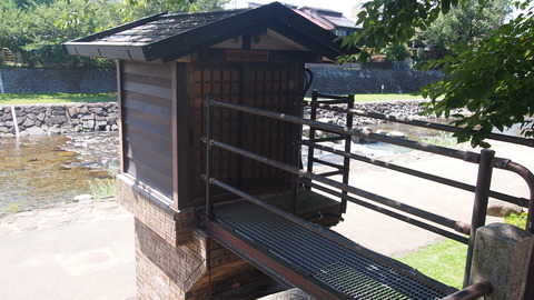 10宮川朝市通り水位観測所