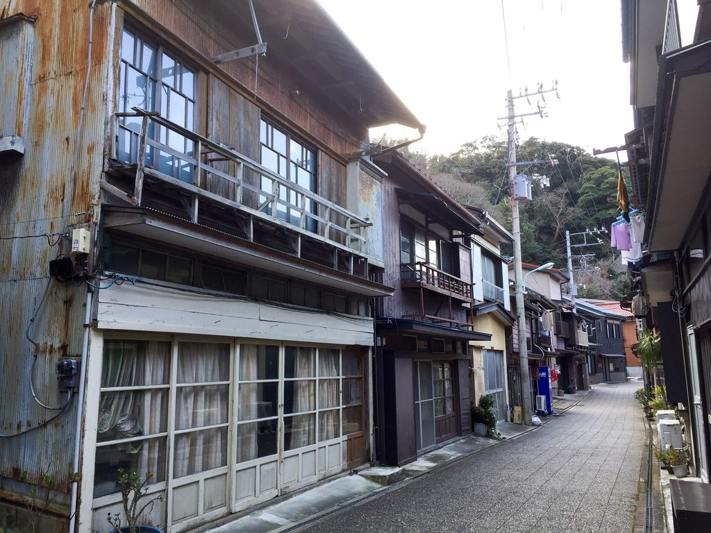 古き良き 情緒漂う 港町 伊豆大島旅 13 踊り子の里 ゆんろぐ 古き良き 情緒漂う 港町 伊豆大島旅 13 踊り子の里 ゆんろぐ