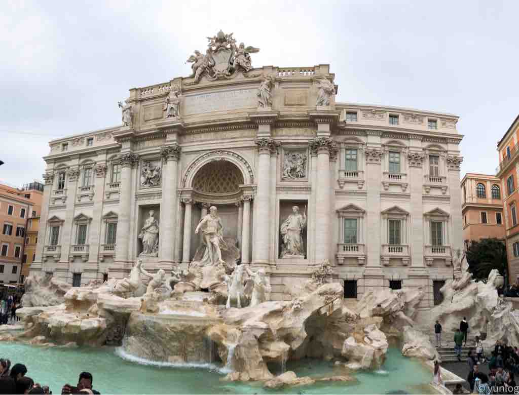 再びの ローマで散策 ど定番 イタたび 30 トレビの泉 ゆんろぐ