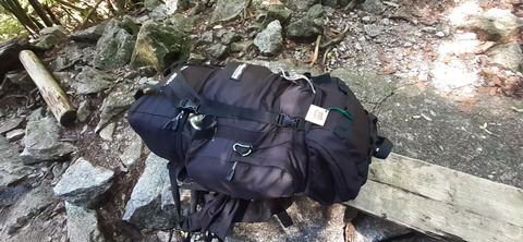 259-240(48-45)宮之浦岳新高塚小屋430_094957