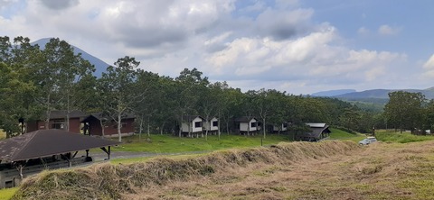 228-211(17-16)泉水キャンプ村909_131606