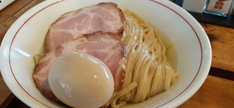 203-187(45-44)長崎鼻リゾート 山猫２402_110838