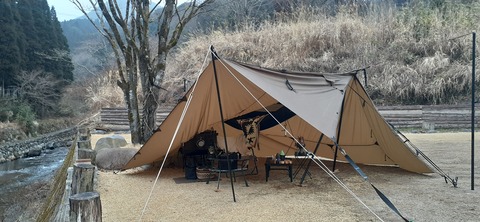 195-179(37-36)redstarworks市ノ瀬キャンプ場218_143850