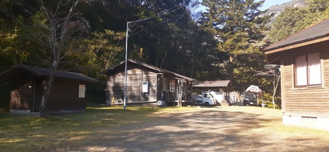 235-218(24-23)祝子川キャンプ場1103_131844