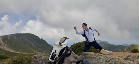 228-211(17-16)登山くじゅう連山910_103323