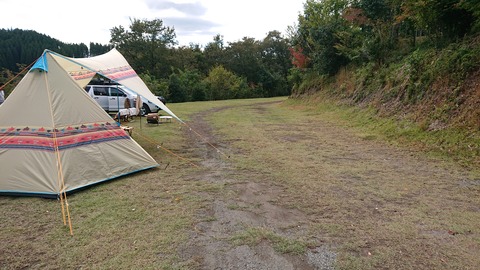 122-107(21-21)阿蘇レインボーバレー784