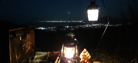 251-232(40-37)伽藍岳ゲリラキャン302_184925