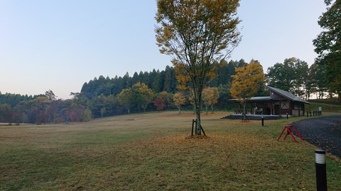 70-57(25-21)服掛松キャンプ場389S