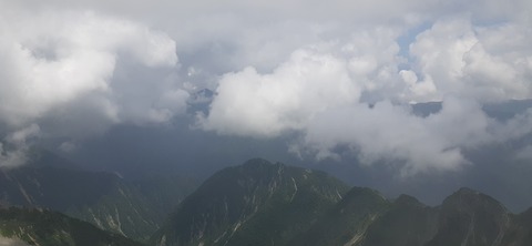 273-253(10-9) 上高地穂高岳815_120838