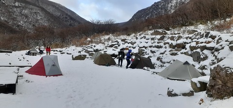 238-221(27-26)法華院温泉山荘1118_155955R