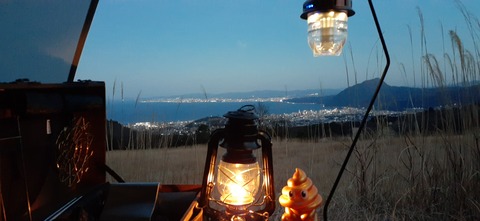 251-232(40-37)伽藍岳ゲリラキャン302_183038