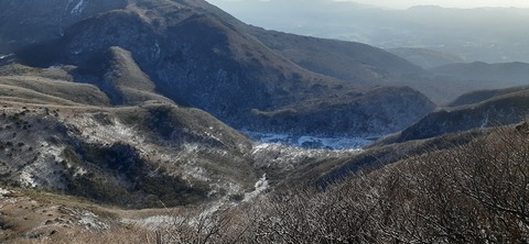 238-221(27-26)法華院温泉山荘1119_082436