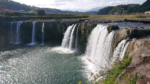 67-54(22-18)辻河原公園キャンプ場174S