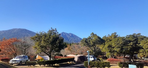 240-223(29-28)ひなもりキャンプ場1124_141321R