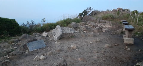 228-211(17-16)登山くじゅう連山910_054230