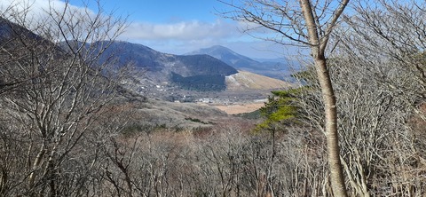 238-221(27-26)法華院温泉山荘1119_120750