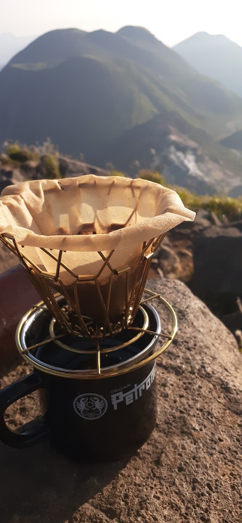 228-211(17-16)登山くじゅう連山910_071658