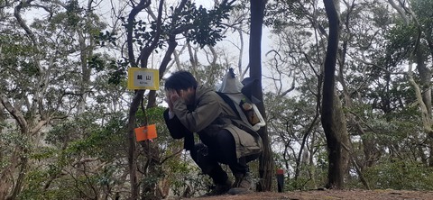 251-232(40-37)伽藍岳ゲリラキャン303_082413