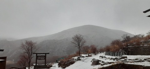 245-227(34-32)法華院温泉山荘103_172308