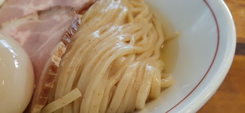 203-187(45-44)長崎鼻リゾート 山猫２402_110904