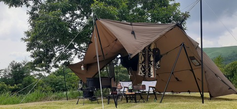 220-203(9-8)ゴンドーシャロレー722_142110