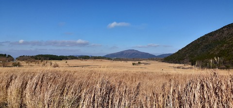 238-221(27-26)法華院温泉山荘1119_131111