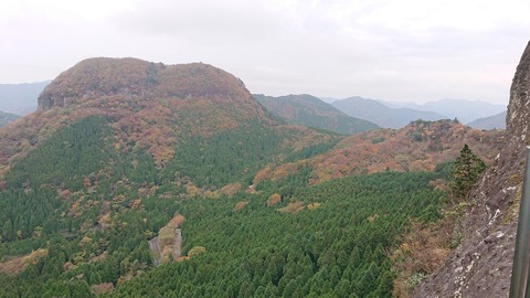 124-109(23-23)英彦山野営場111