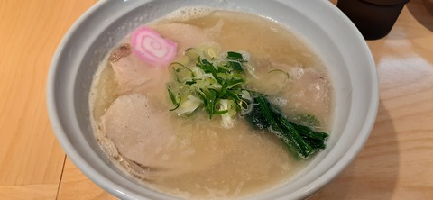 201-185(43-42)麺屋満月321_112128