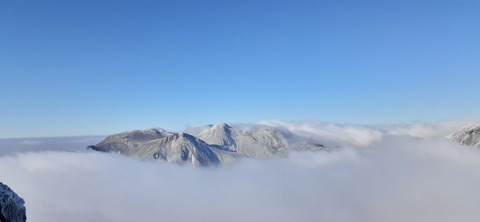 245-227(34-32)法華院温泉山荘104_093143