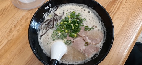 151-136(50-50)423豚骨れんれん_123252