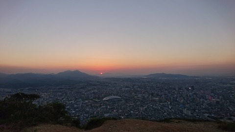 120-105(19-19)小文字山テン泊434S