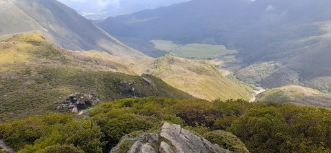 228-211(17-16)登山くじゅう連山910_100643