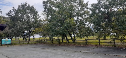 176-161(18-18)坊中野営場1008_122912