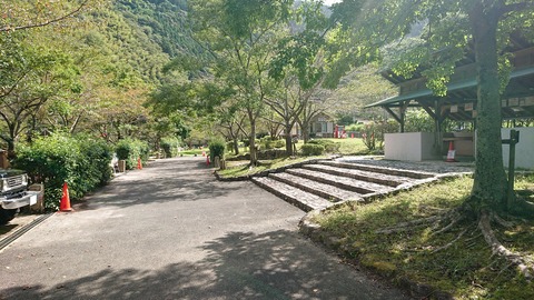62-51(17-15)千石キャンプ場768S