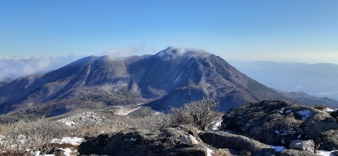 238-221(27-26)法華院温泉山荘1119_085948