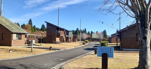 240-223(29-28)ひなもりキャンプ場1124_140821