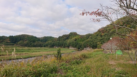67-54(22-18)辻河原公園キャンプ場169S