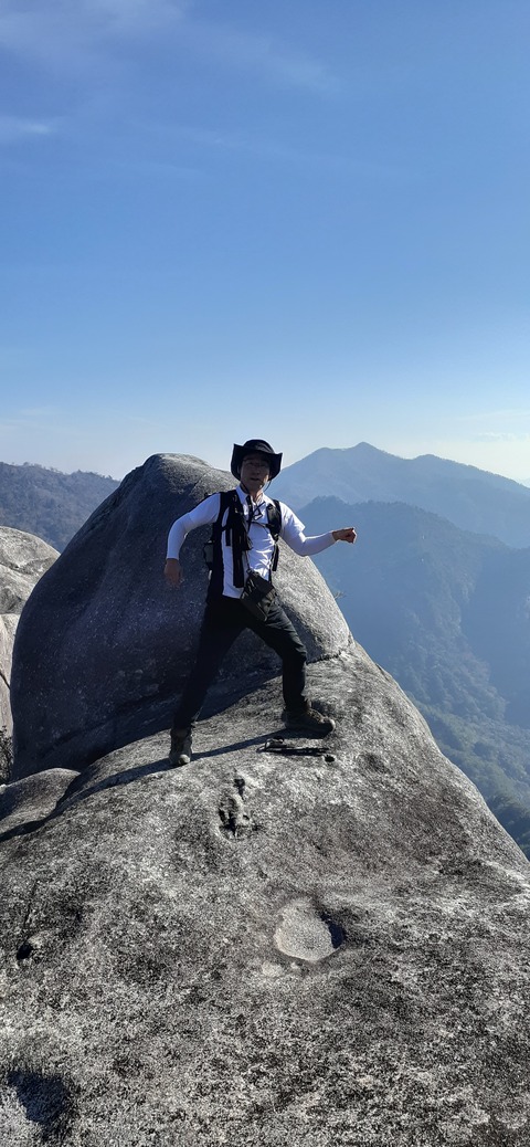 236-219(25-24)大崩山1104_093247