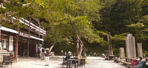 271-251(8-7) 上高地穂高岳813_150824R
