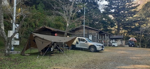 235-218(24-23)祝子川キャンプ場1103_145448R