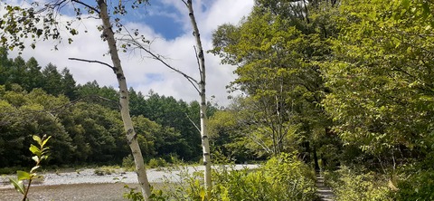 273-253(10-9) 上高地穂高岳817_102551