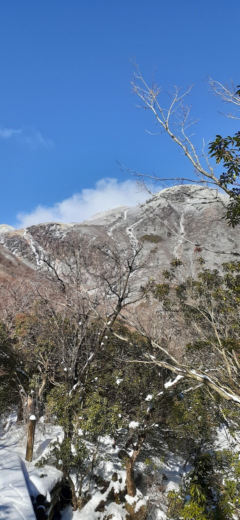 238-221(27-26)法華院温泉山荘1119_102031