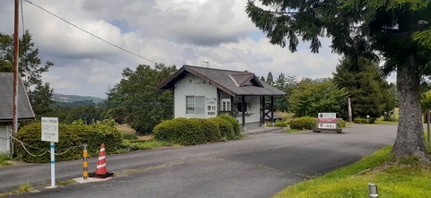 228-211(17-16)泉水キャンプ村909_121648